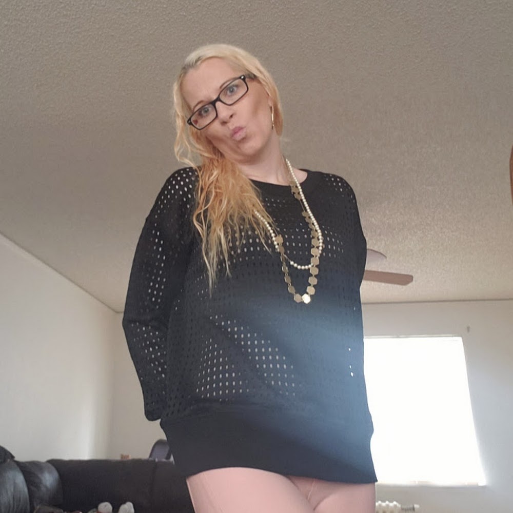 Meet your Posher, Echo